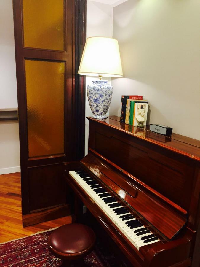 Bitre - Bed & Breakfast Napoli Bagian luar foto